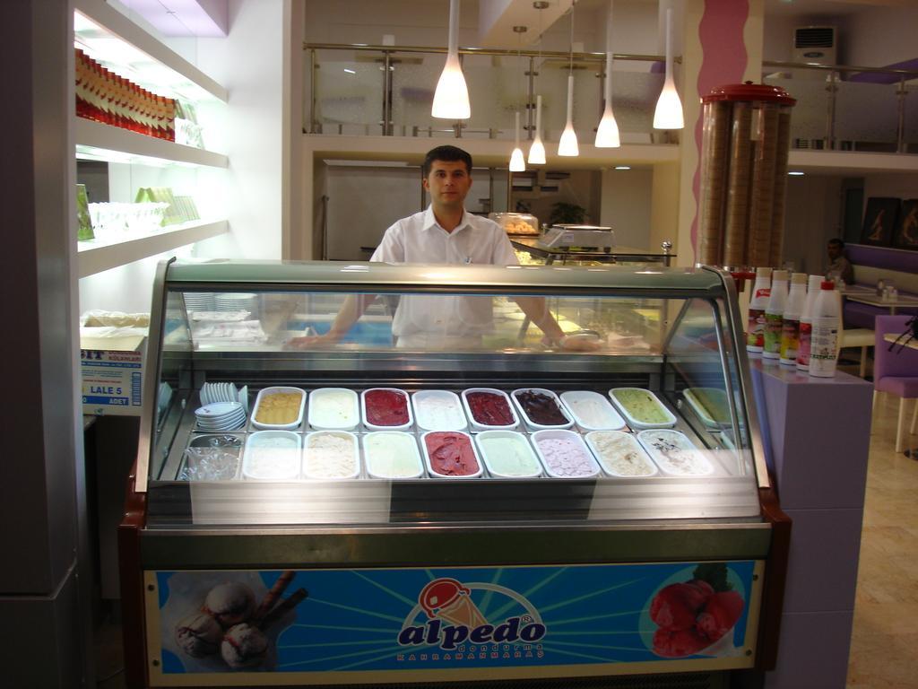 Grand Urfa Hotel Eksteriør billede